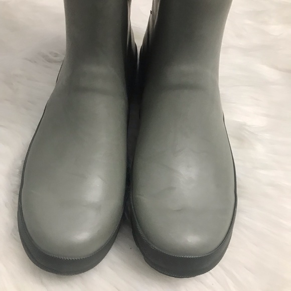 Ladies olive green rain boots - Picture 4 of 8